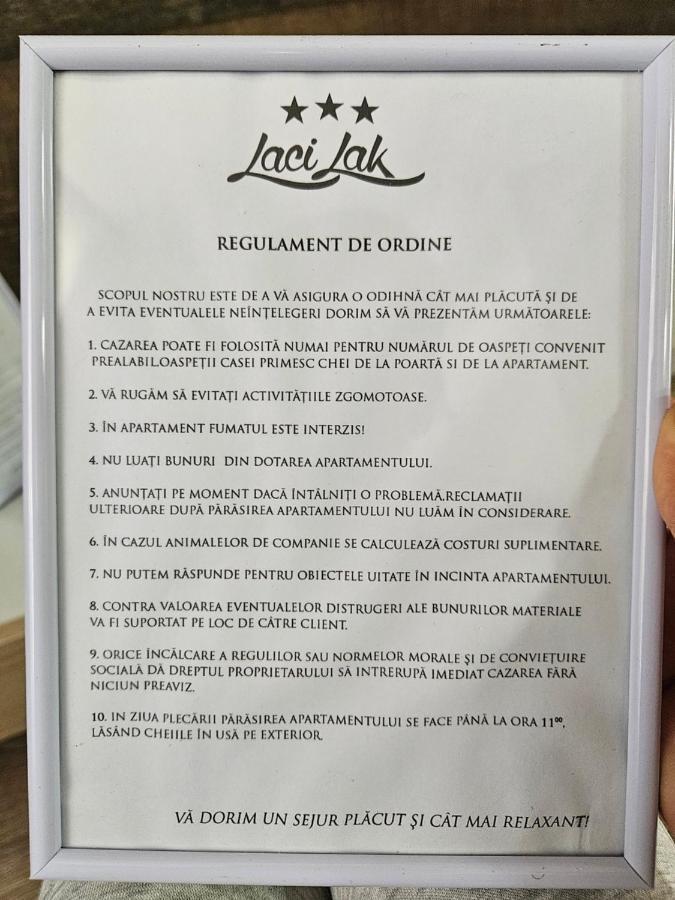 Laci Lak Oradea Buitenkant foto